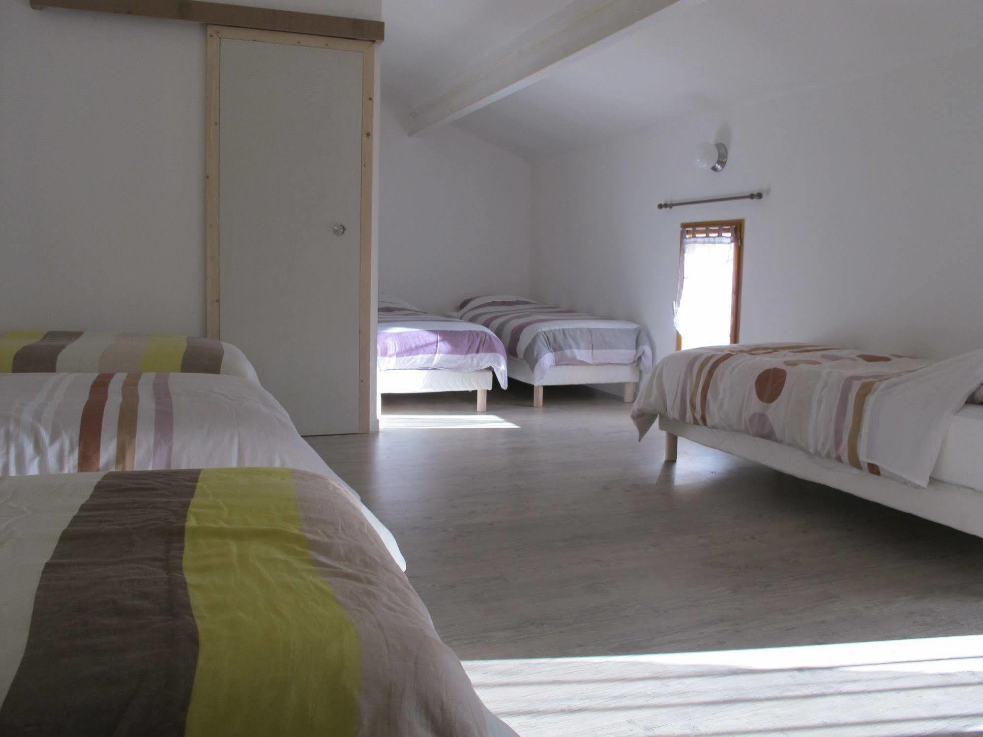 Lou Cardalines Bed & Breakfast Bédoin Dış mekan fotoğraf